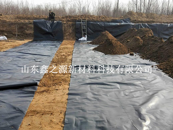 不同氣候下該如何鋪設(shè)魚蝦養(yǎng)殖防滲膜？